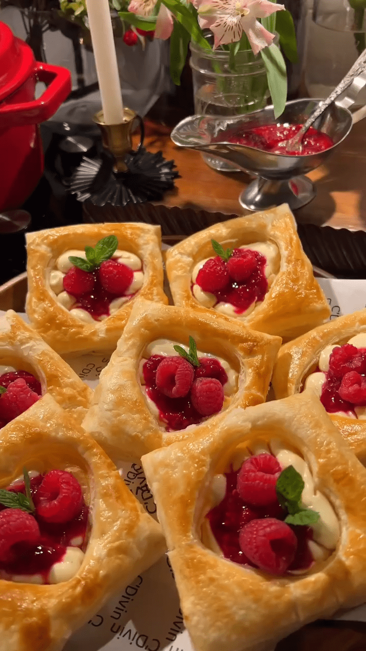 Puff Pastry with Custard and Berries Recipe