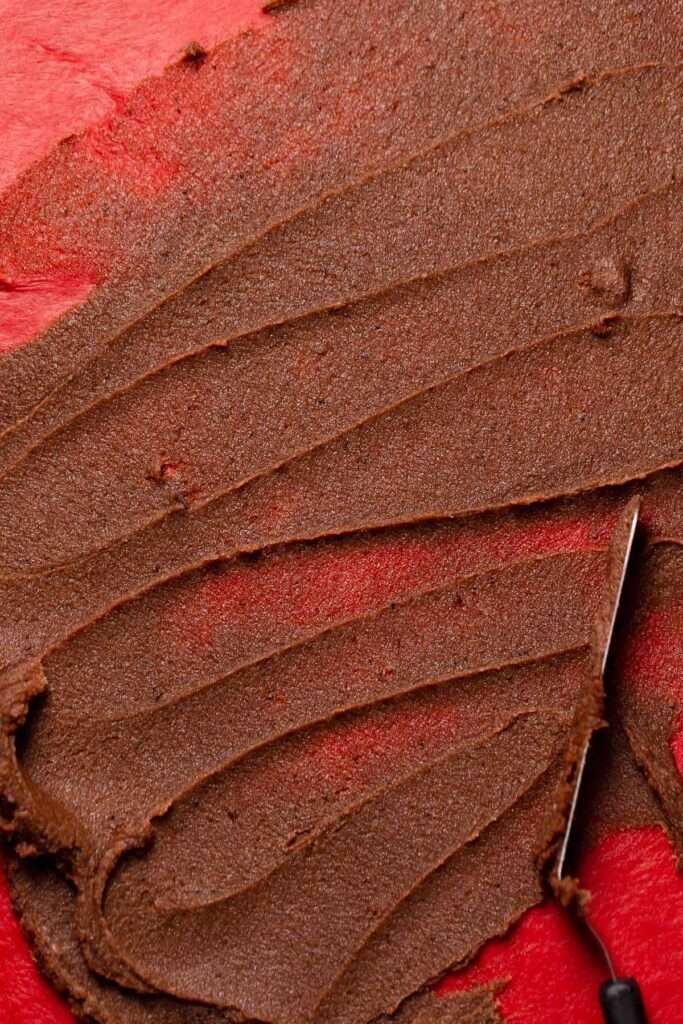 red velvet cinnamon rolls methods 7