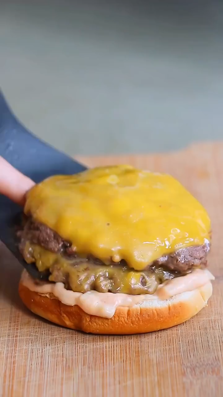 396b98cd f24e 4f3a 9215 6a6f23a1028d