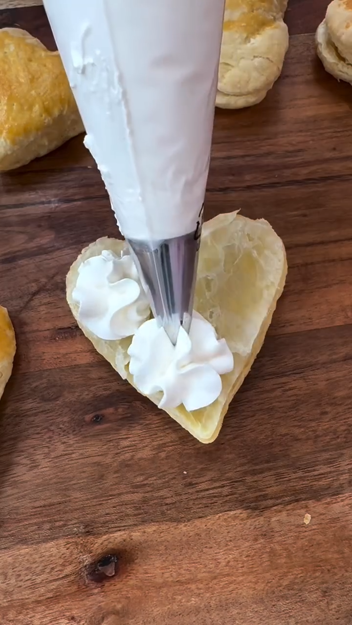 e2f726a2 4282 4482 9e9b 318e53321739